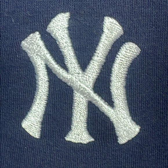 CUTTER & BUCK Men’s New York Yankees Navy Blue Polo Size XXXL - Picture 6 of 6